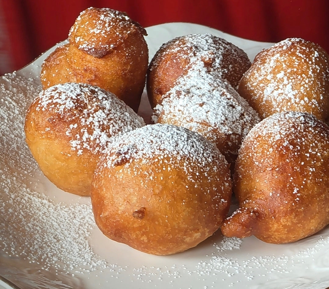 10pc Powdered sugar Puff Puff